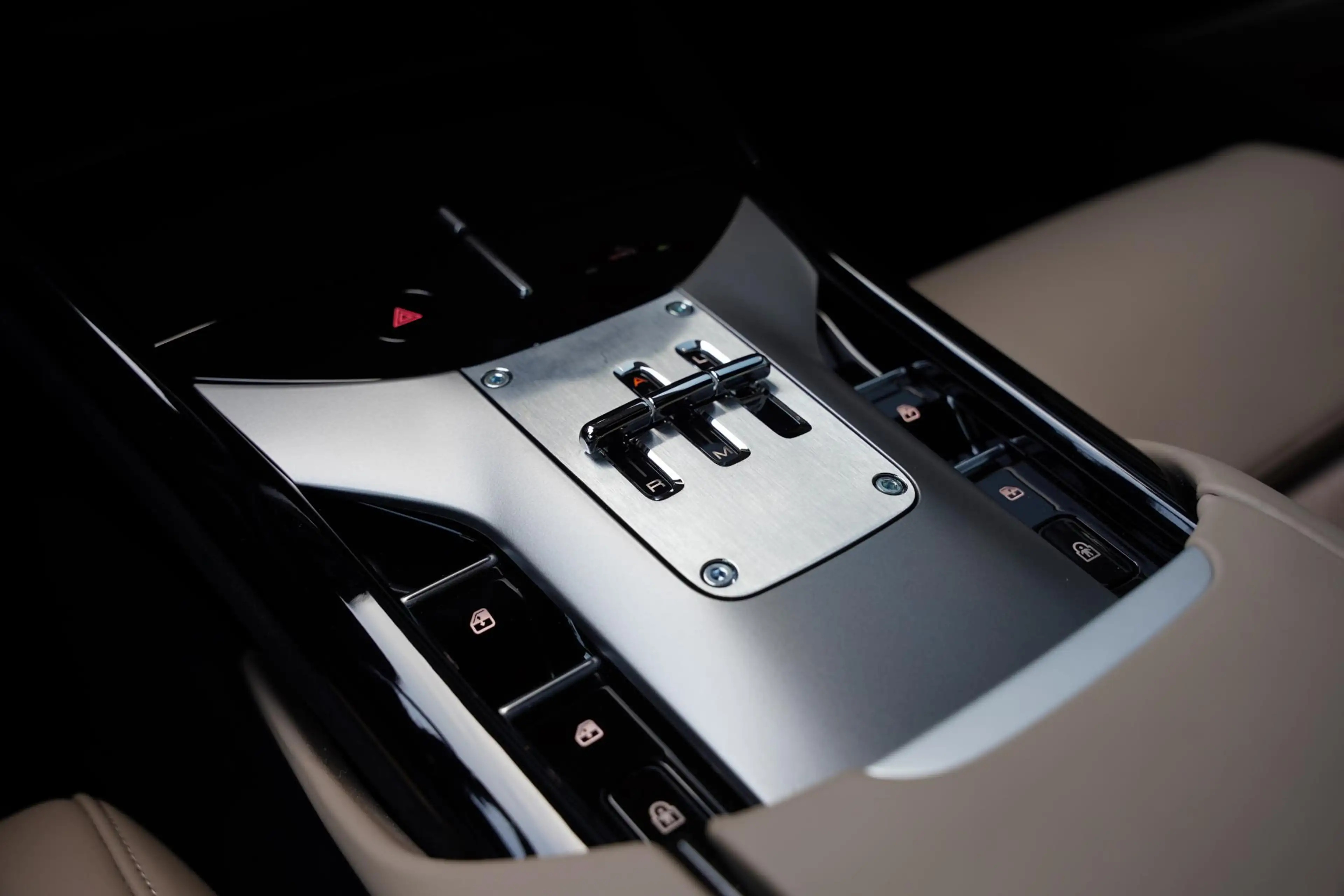 Ferrari Purosangue 6.5 V12 / NL-AUTO / BTW / Carbon / Massage / 8 D.K — photo 23