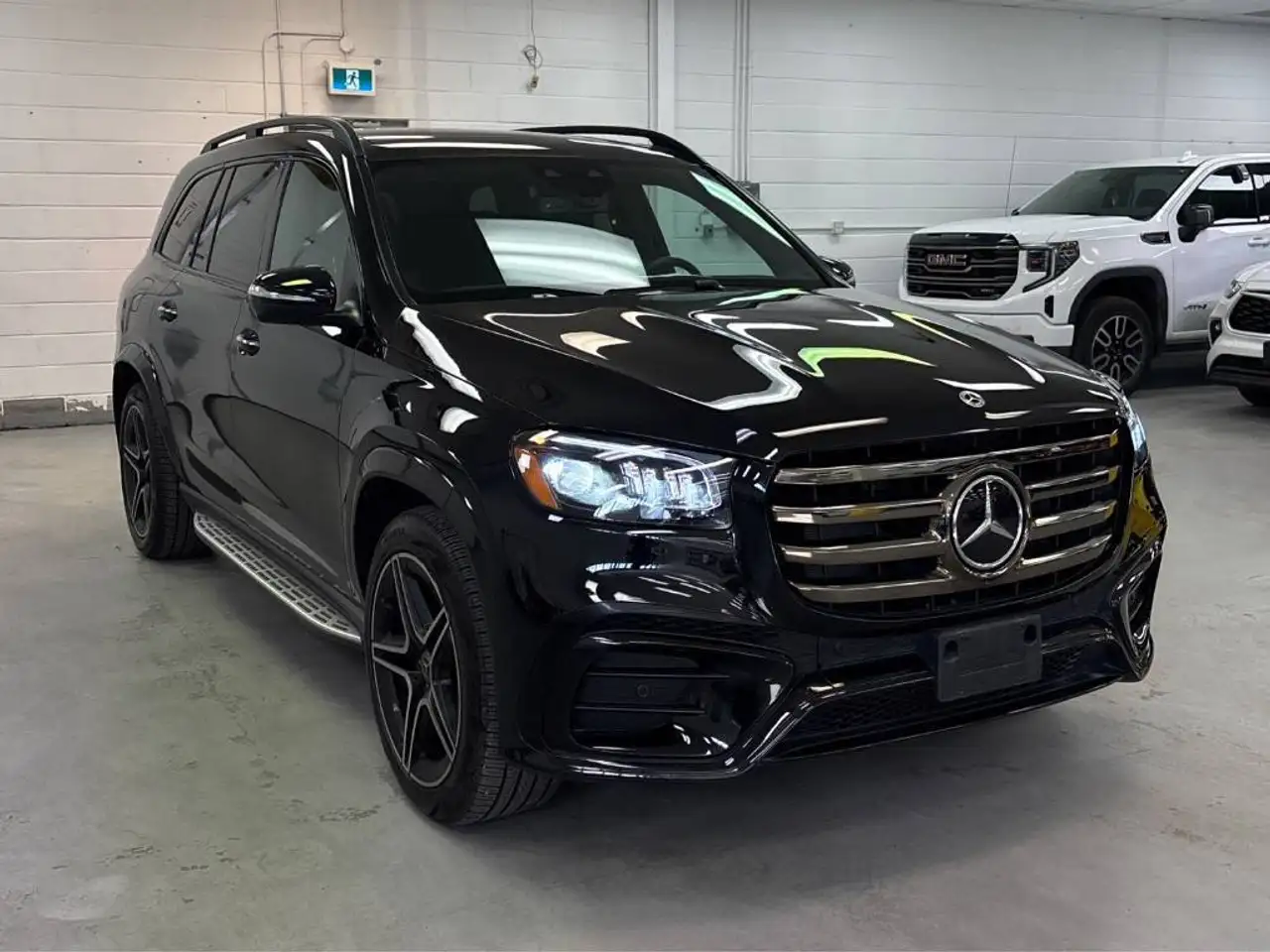 2025 Mercedes-Benz GLS