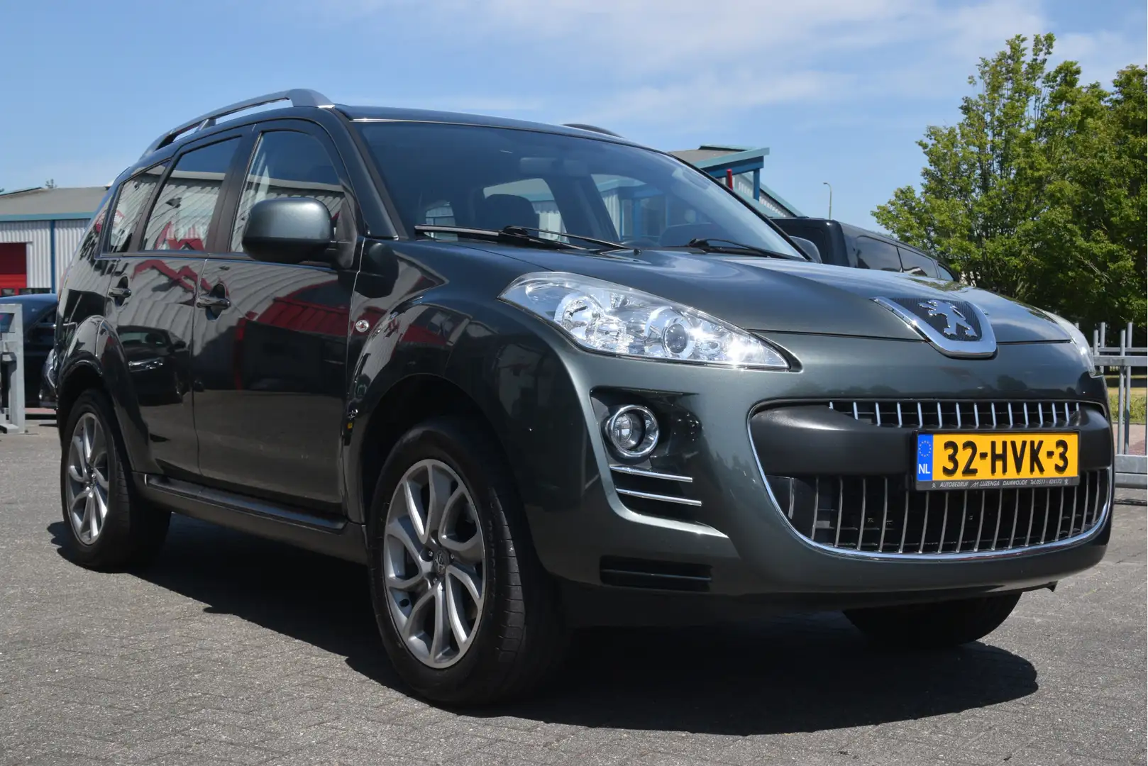Peugeot 4007 2.4 ST 5p. 4WD | Airco | LMV | PDC | Trekhaak Grau - 2