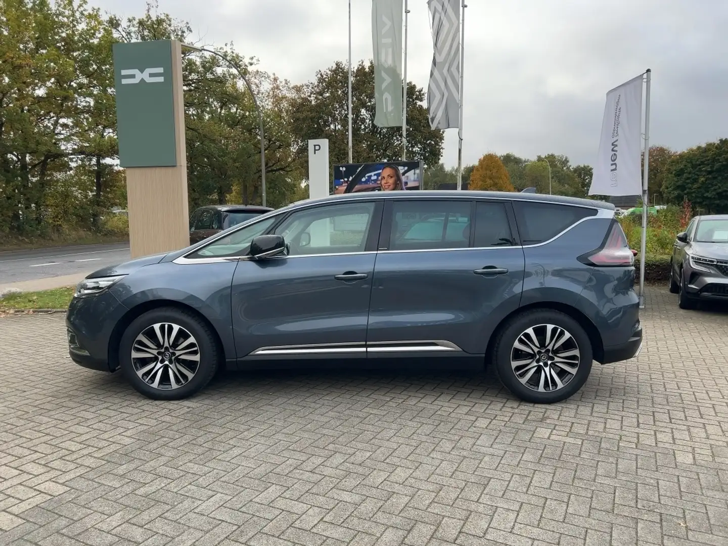 Renault Espace V Initiale Paris 1.8 TCe 225 Grau - 2