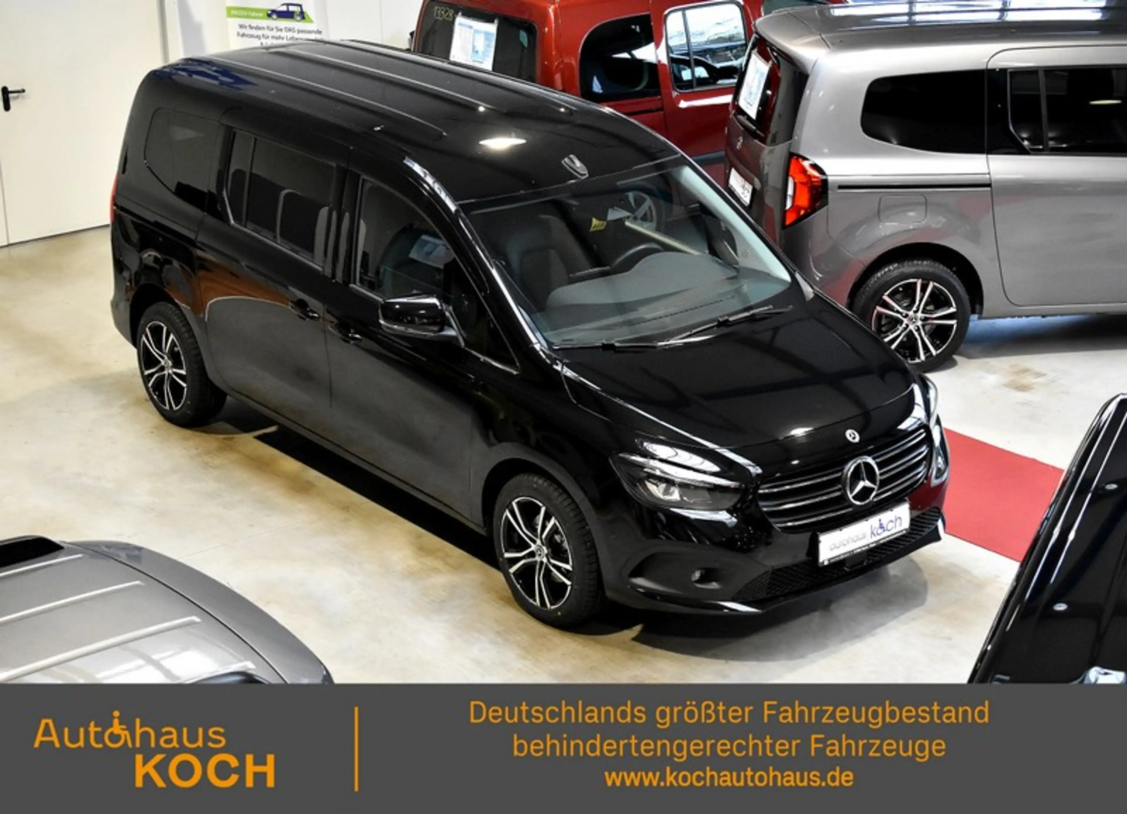 Mercedes-Benz T-Class lang 180 Progressive Rollstuhlgerecht — photo 6