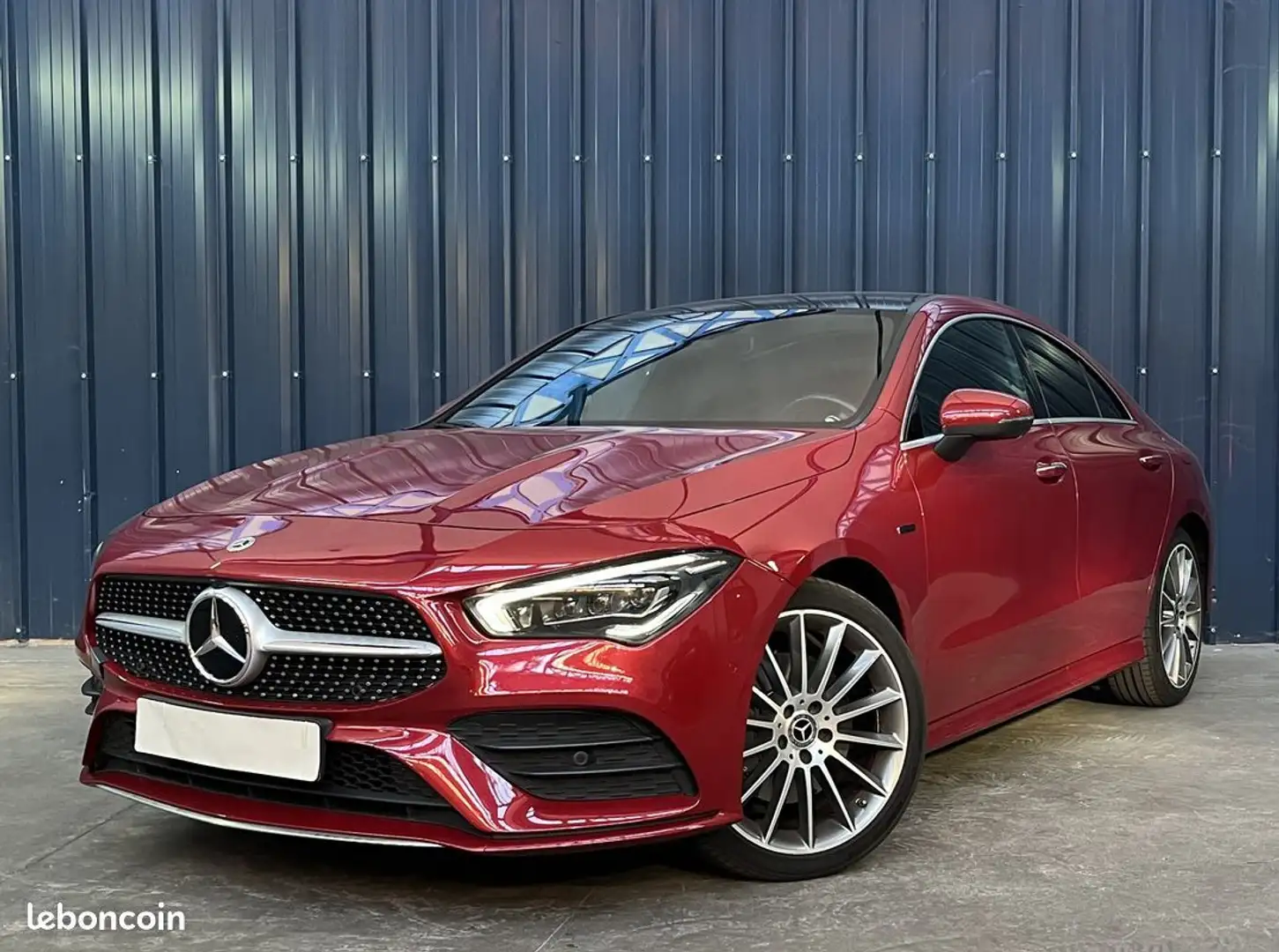 Mercedes-Benz CLA 250 Classe Mercedes Berline AMG Line 250e Hybride Rechargeable Garantie 1 An Full Option Toit Ouvrant Caméra 360° Siège élect Rot - 1