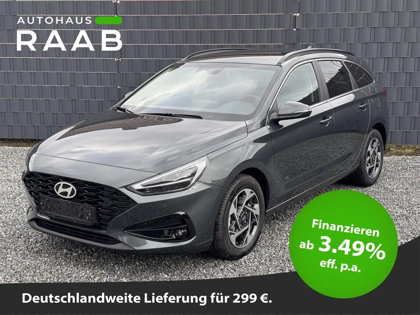 Hyundai i30 Kombi Family Sitzheizung Navi Rückfahrkamera PDC Grün - 1