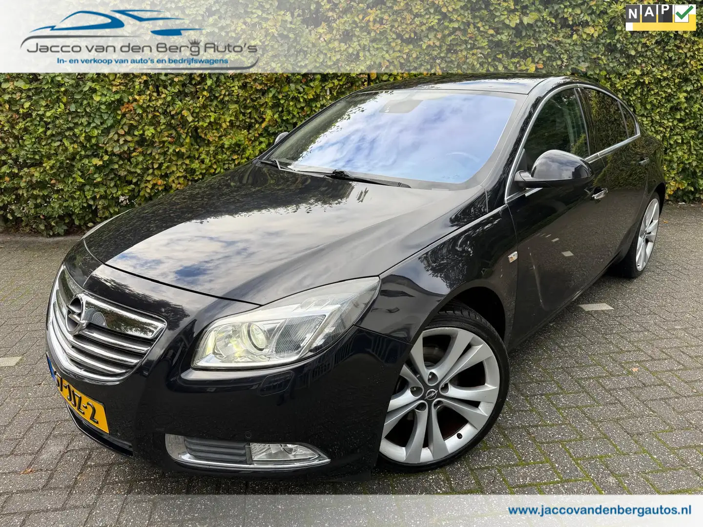 Opel Insignia 2.0 Turbo Executive I Leer I PDC Noir - 1