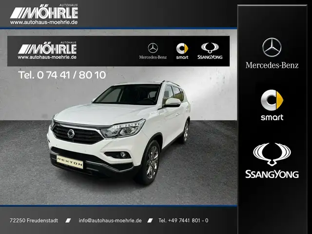 SsangYong Rexton REXTON Crystal 2.2D 4WD 7-Sitzer Navi PDC AHK