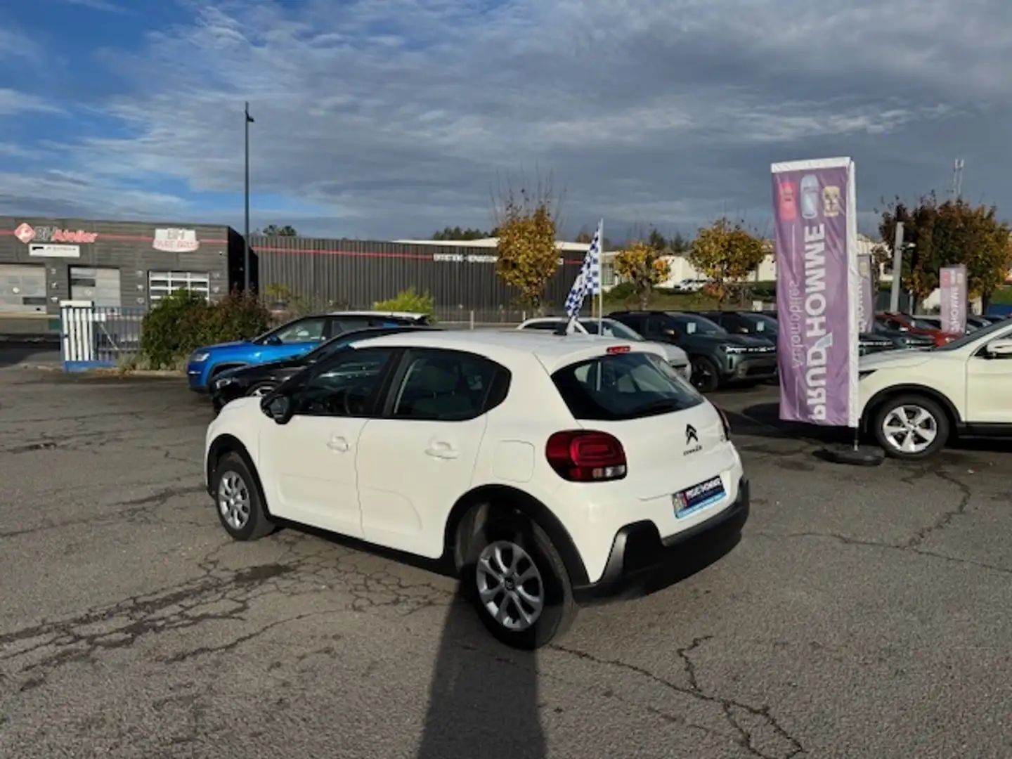 Citroen C3 1.5 BLUEHDI 100CH S\u0026S BVM 6 FEEL Blanc - 2