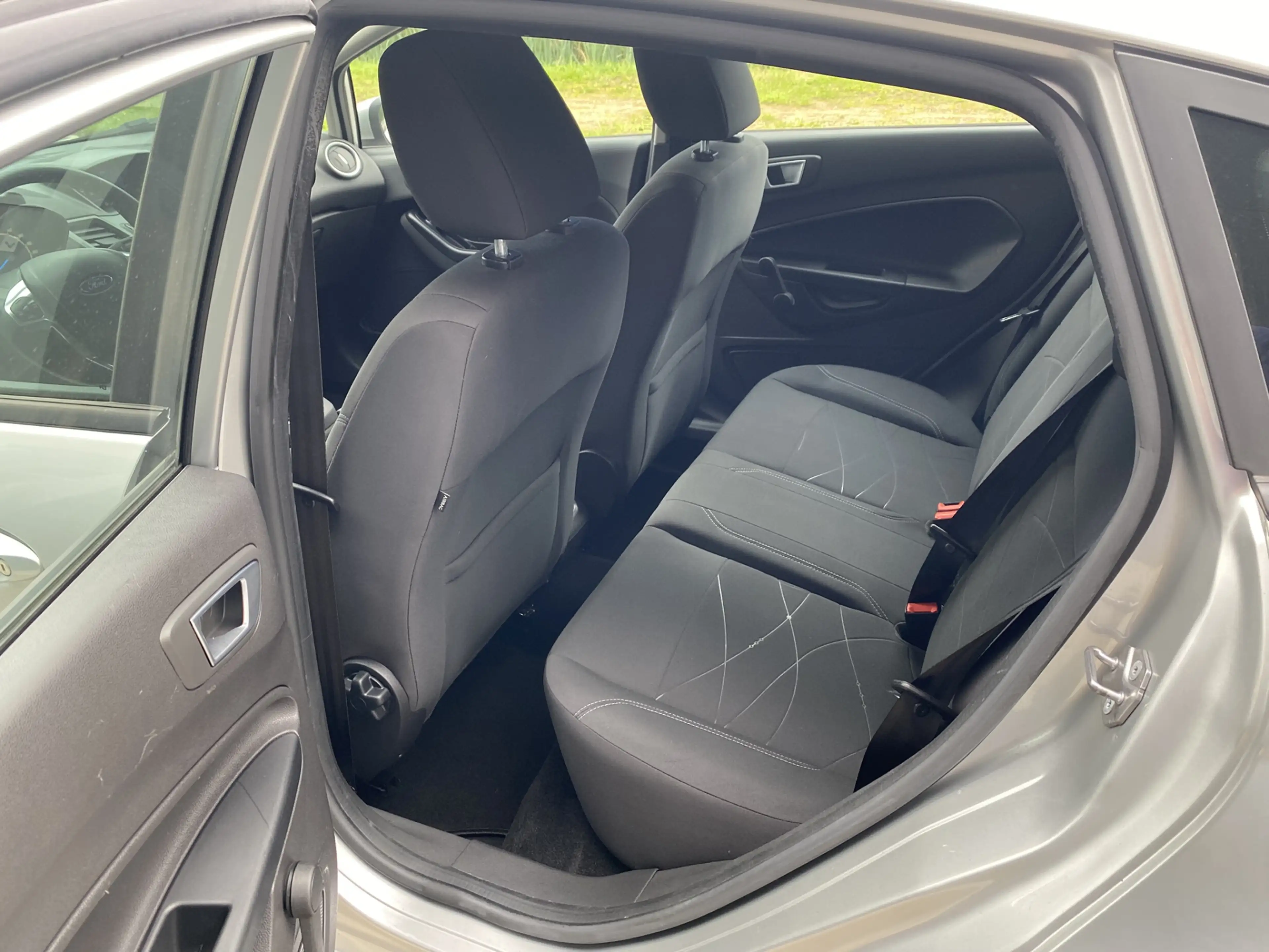 Ford Fiesta 1.0 Style Airco Trekhaak Centrale vergrendeling — photo 12
