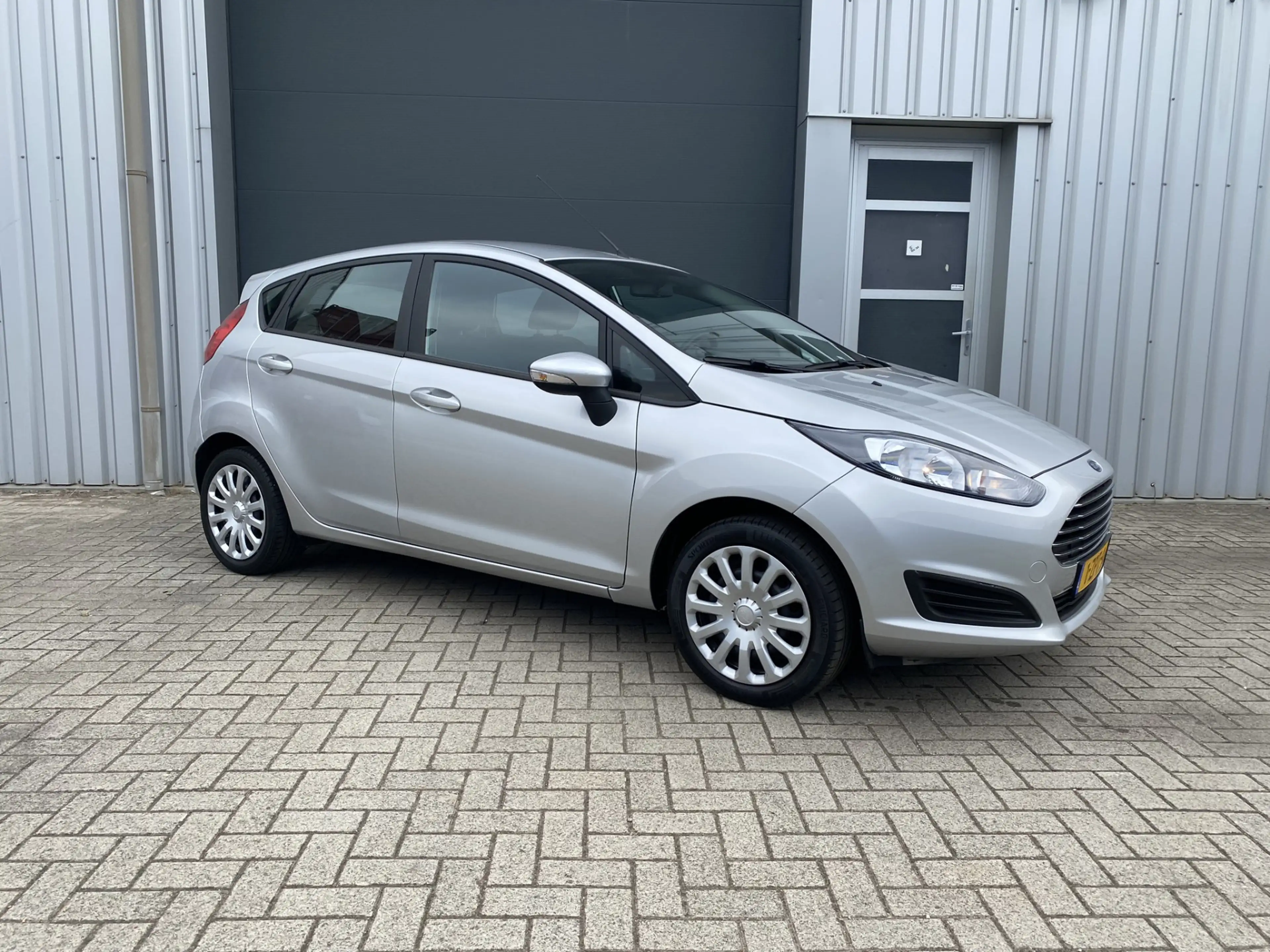 Ford Fiesta 1.0 Style Airco Trekhaak Centrale vergrendeling — photo 7