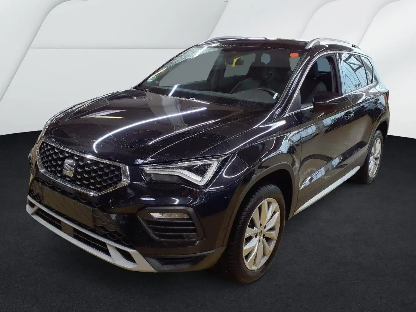 SEAT Ateca X-PERIENCE 1.5 TSI DSG Navi RearView Sitzh. ACC AC Schwarz - 2