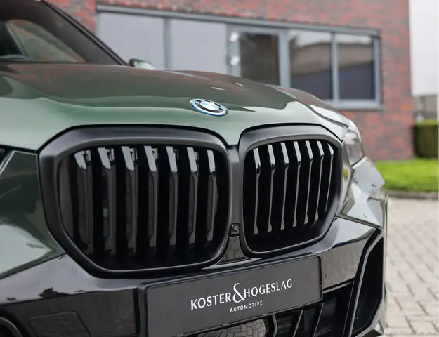 BMW X5 view 9