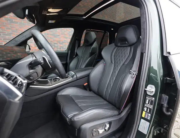 BMW X5 view 25