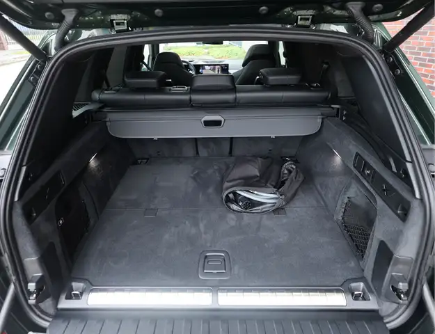 BMW X5 view 22
