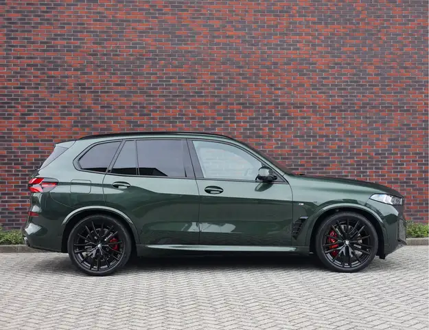 BMW X5 view 14