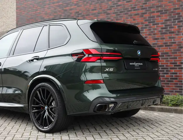 BMW X5 view 20