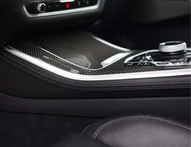 BMW X5 view 5