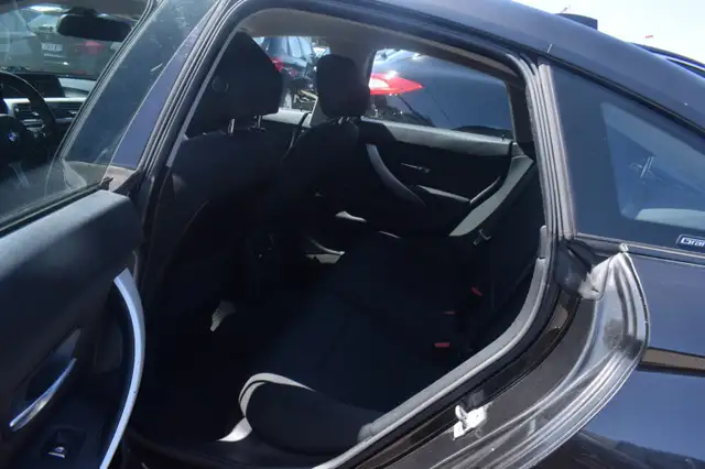 BMW 4 Series view 7