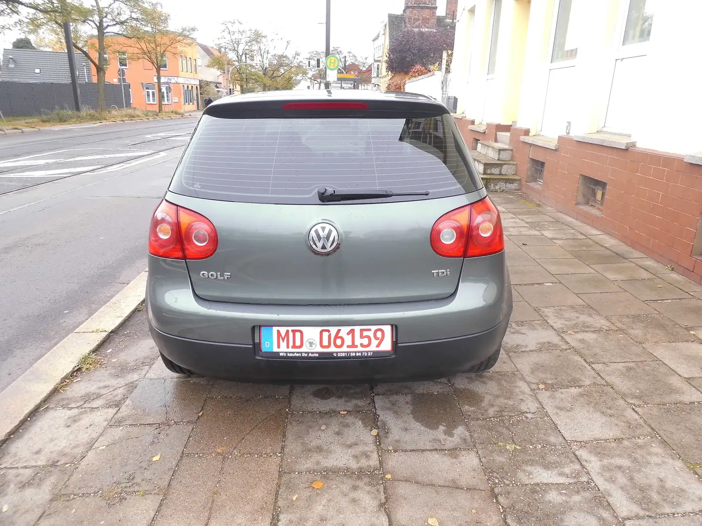 Volkswagen Golf Trendline Grün - 2