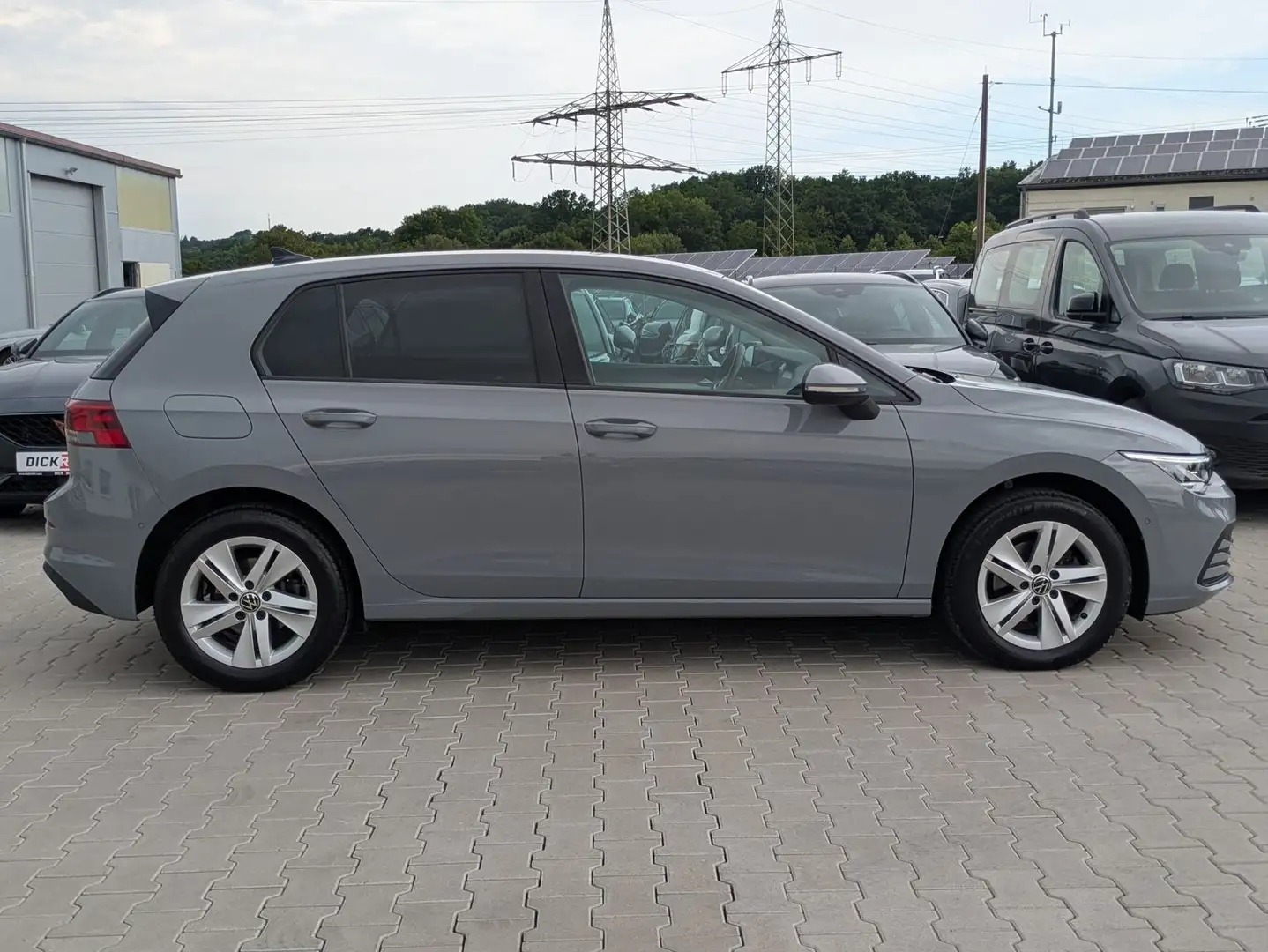 Volkswagen Golf 2.0 TDI Life STHZ*LED*MASSAGE*MEMORY*APP Grau - 2