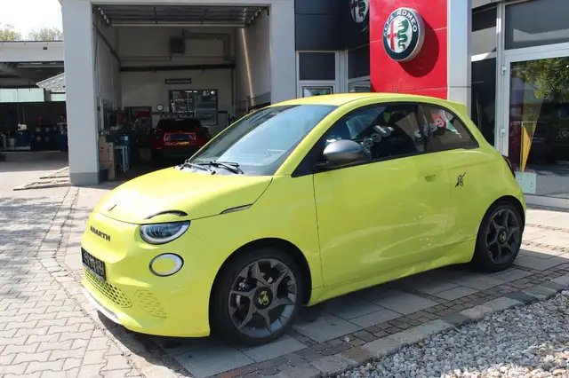 Abarth 500e Abarth