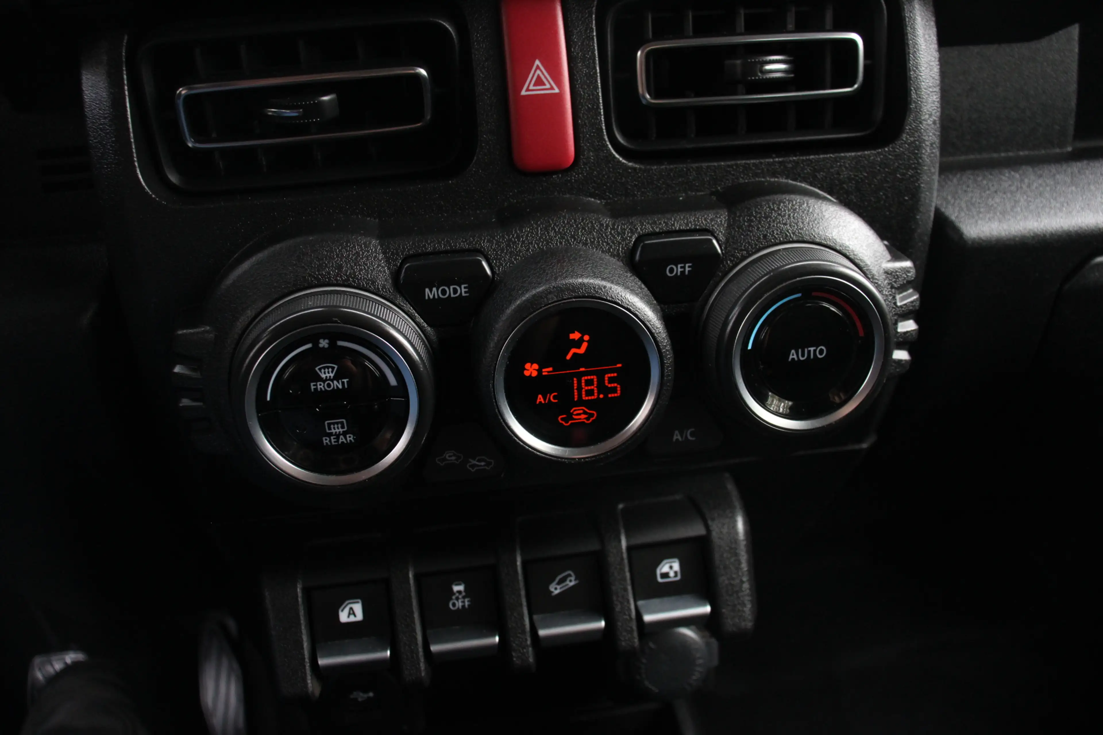 Suzuki Jimny 1.5 Stijl 4pl — photo 14