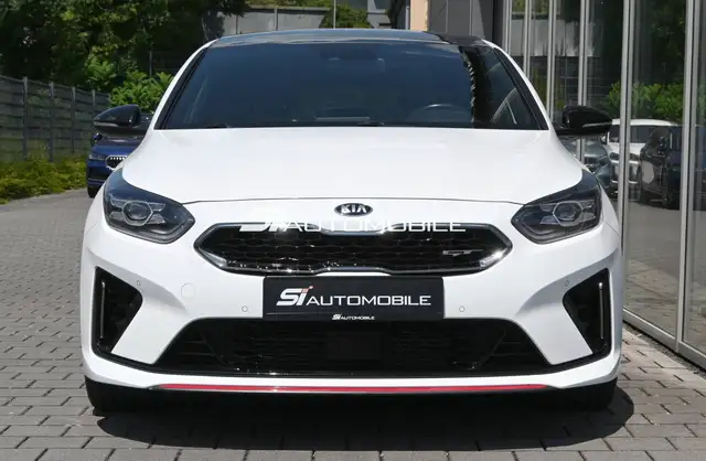 Kia Proceed view 8