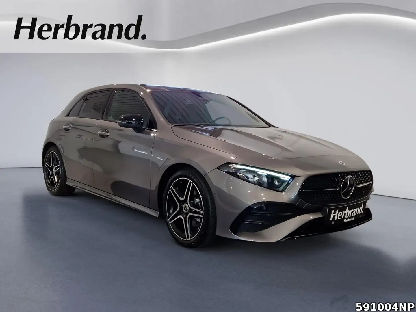 Mercedes-Benz A 200 AMG Grau - 2