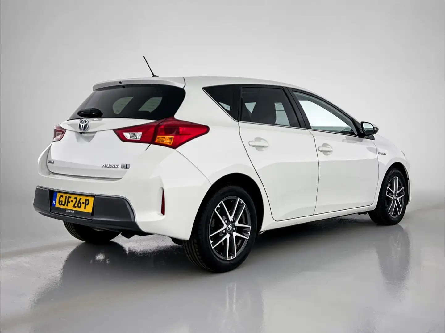 Toyota Auris 1.8 Hybrid Lease Limited | Panoramadak | Navigatie Bianco - 2