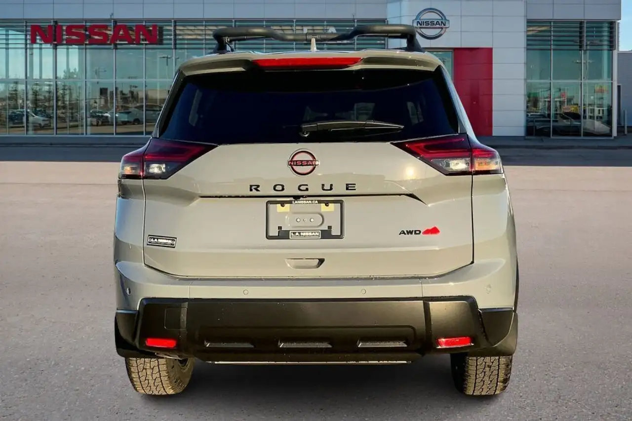 Nissan Rogue fotografie Nissan Rogue