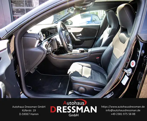 Mercedes-Benz Cla view 10