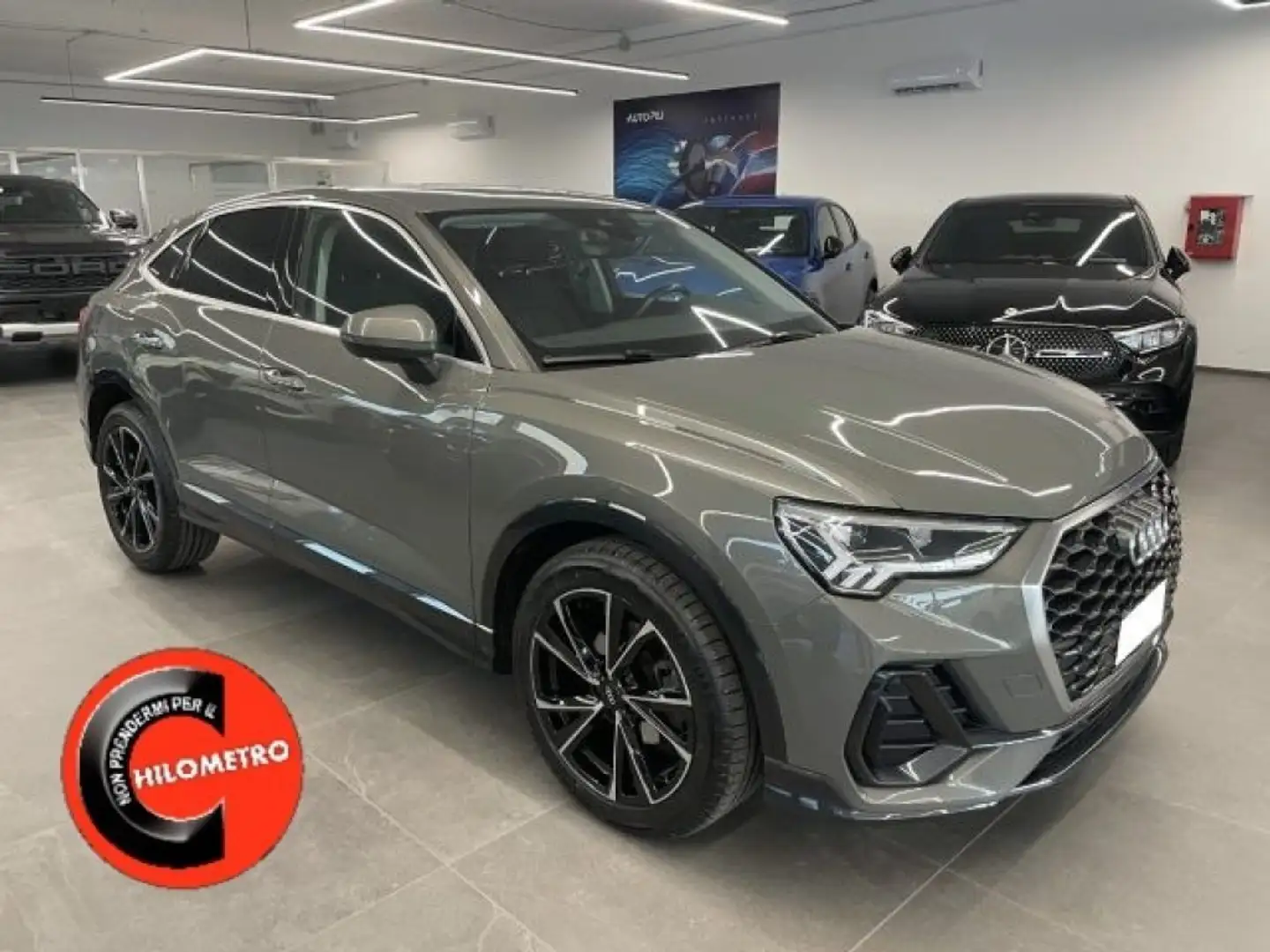 Audi Q3 SPB 2.0 TDI 150 CV S-Tronic Business Plus Gris - 1