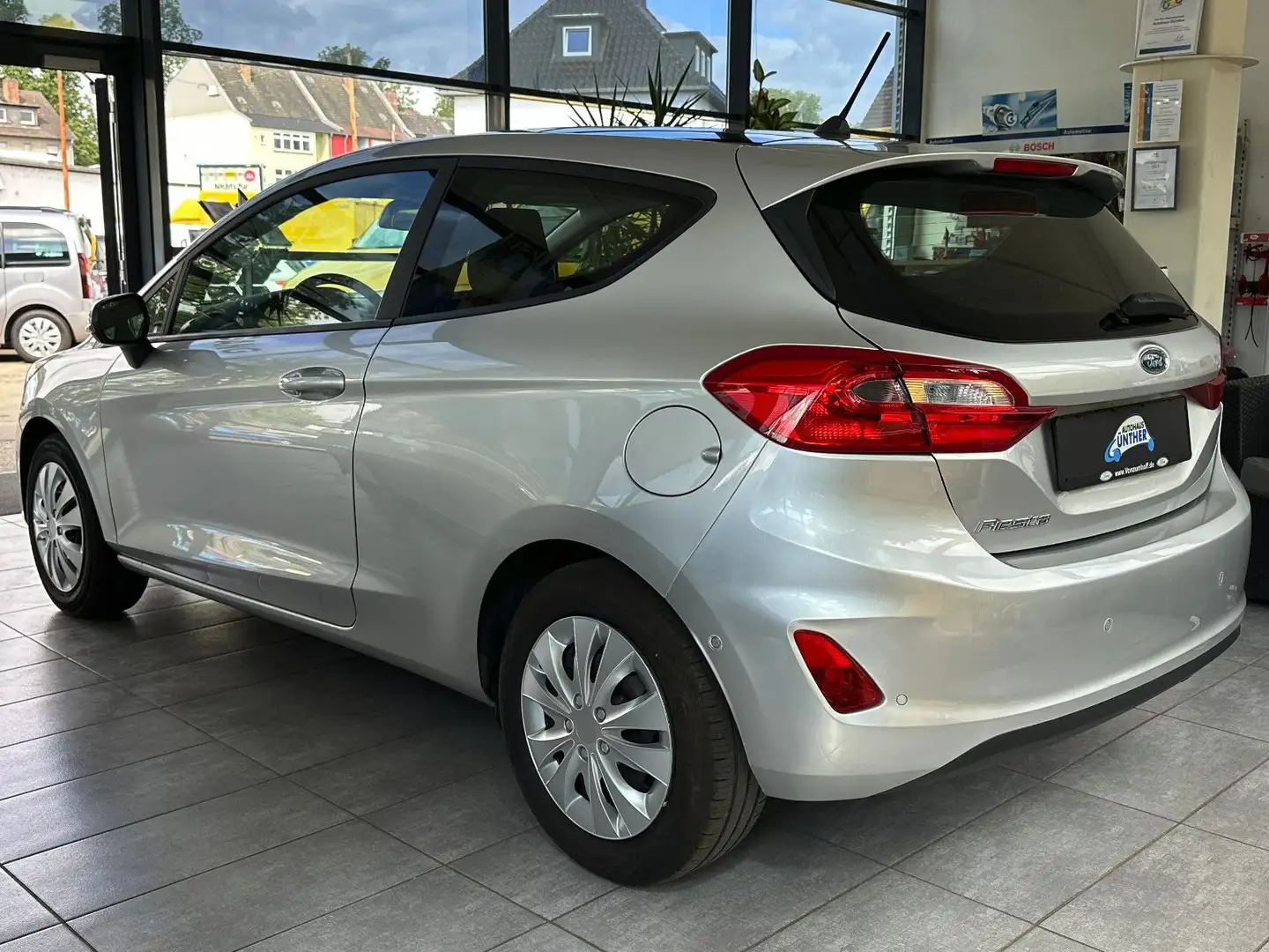 Ford Fiesta *Carplay*Panoramadach Silber - 2