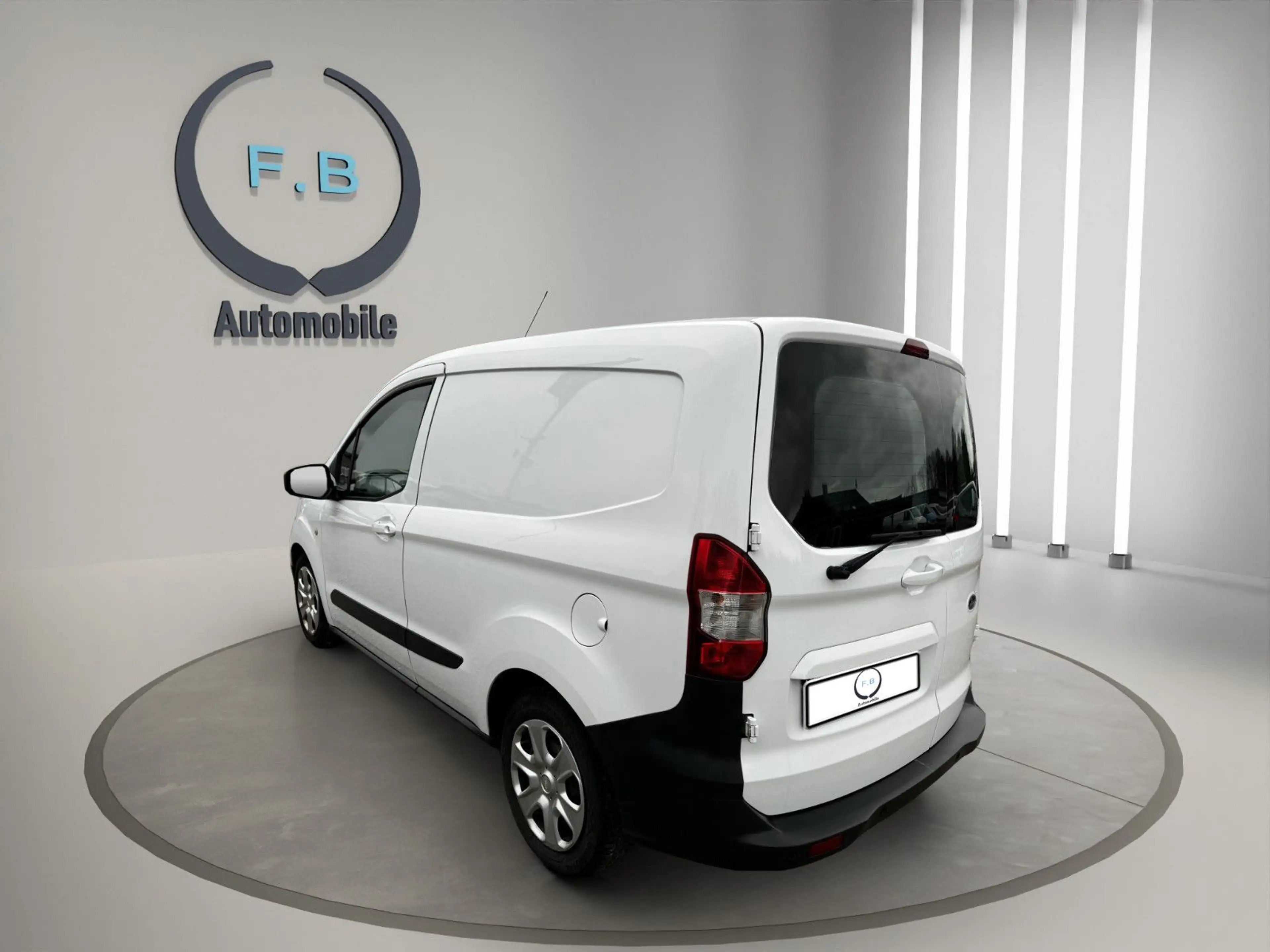 Ford Transit Courier /KLIMA/UVM.. — photo 4