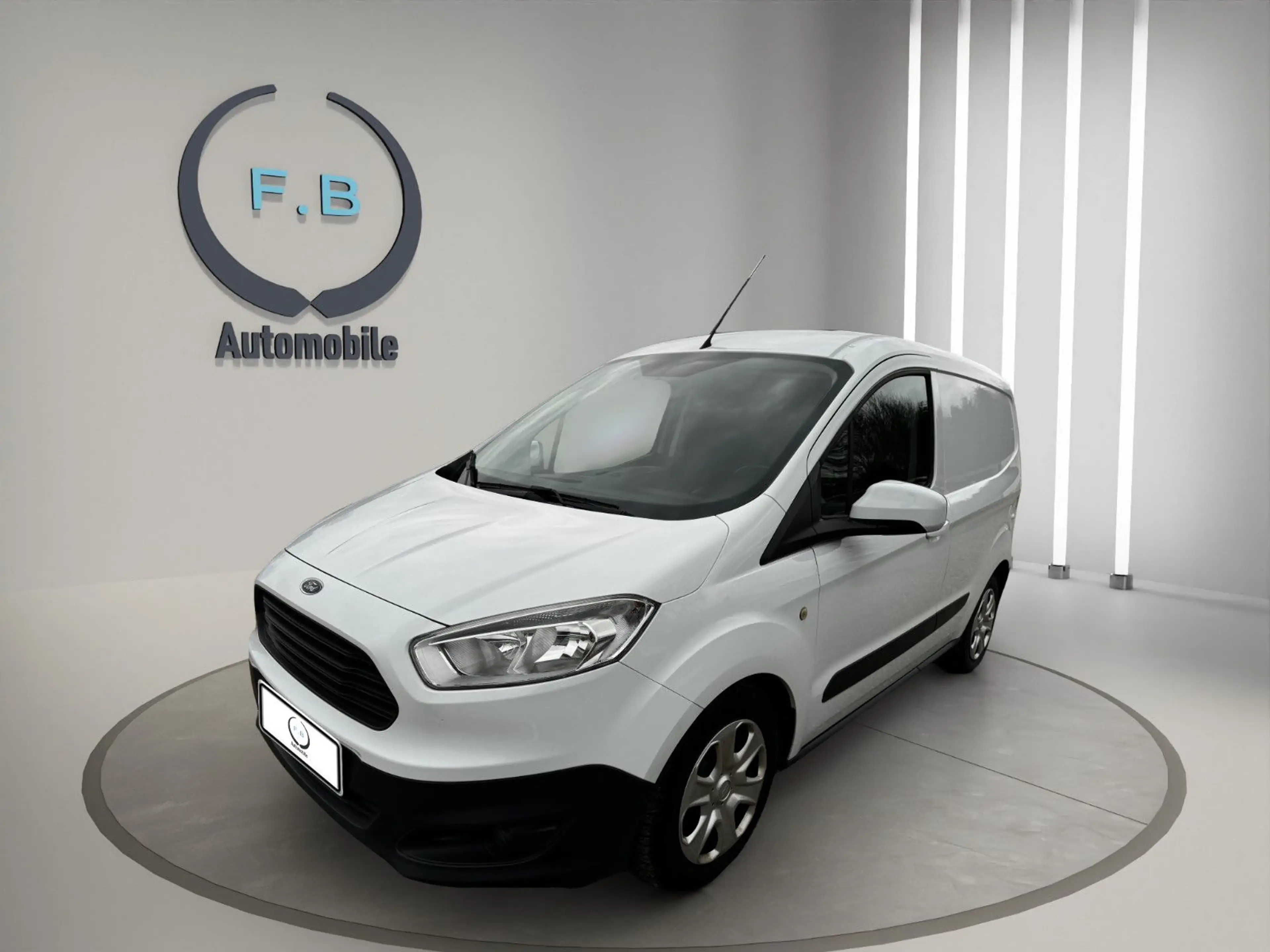Ford Transit Courier /KLIMA/UVM.. — photo 2