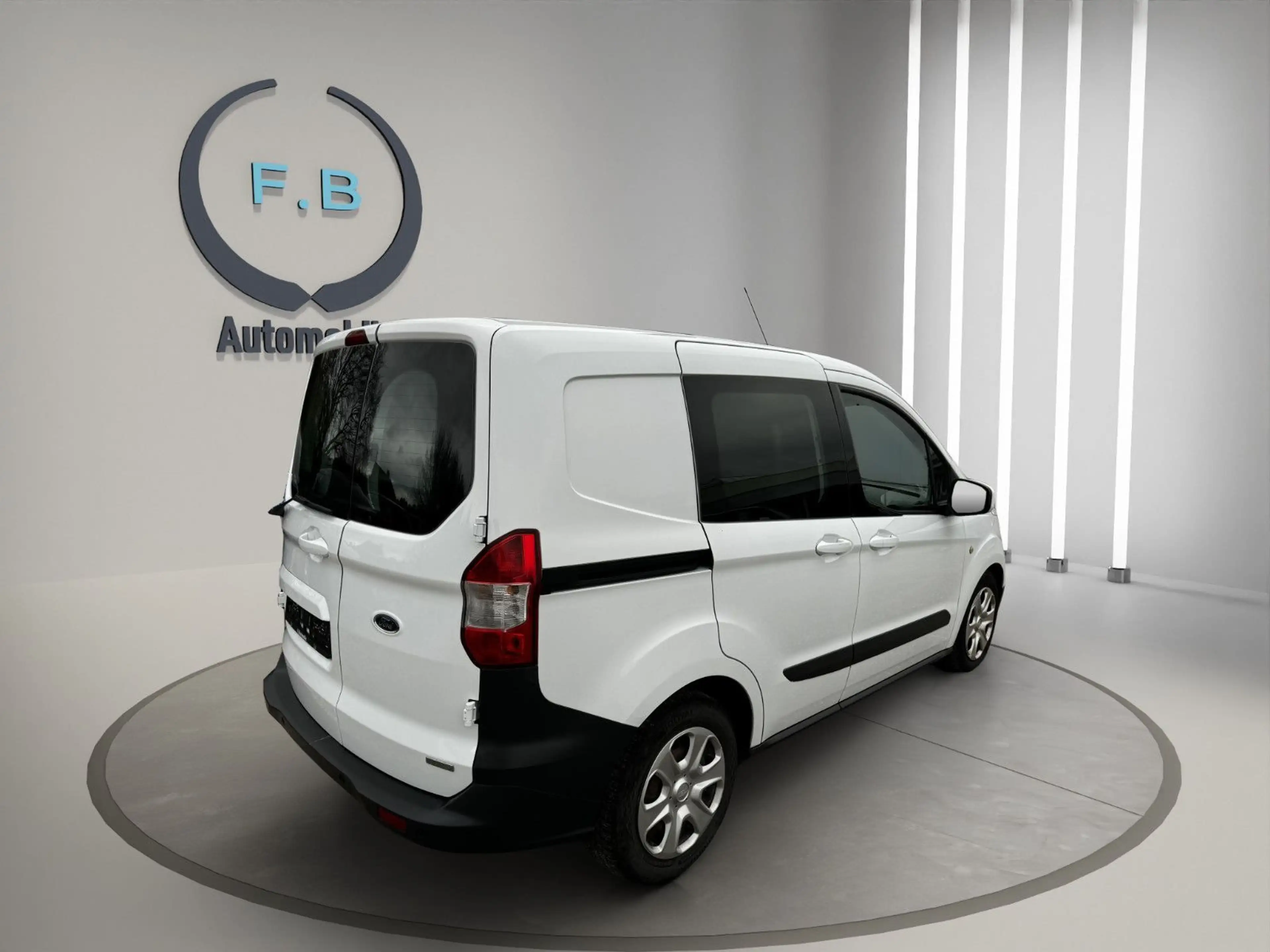 Ford Transit Courier /KLIMA/UVM.. — photo 5