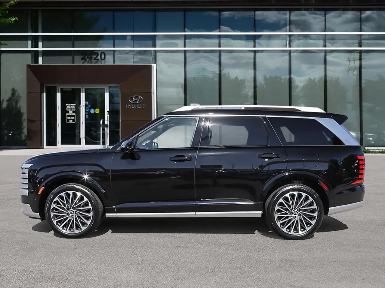 Hyundai PALISADE Hybrid снимка Hyundai PALISADE Hybrid