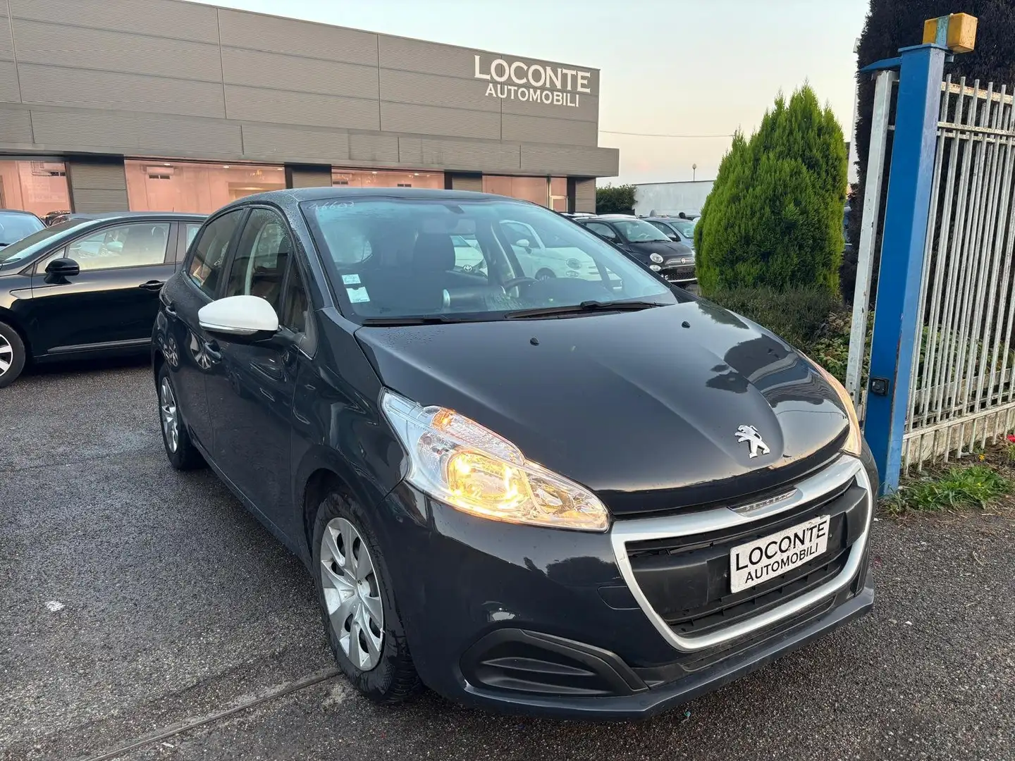 Peugeot 208 5p 1.2 puretech Access 68cv Blu/Azzurro - 1