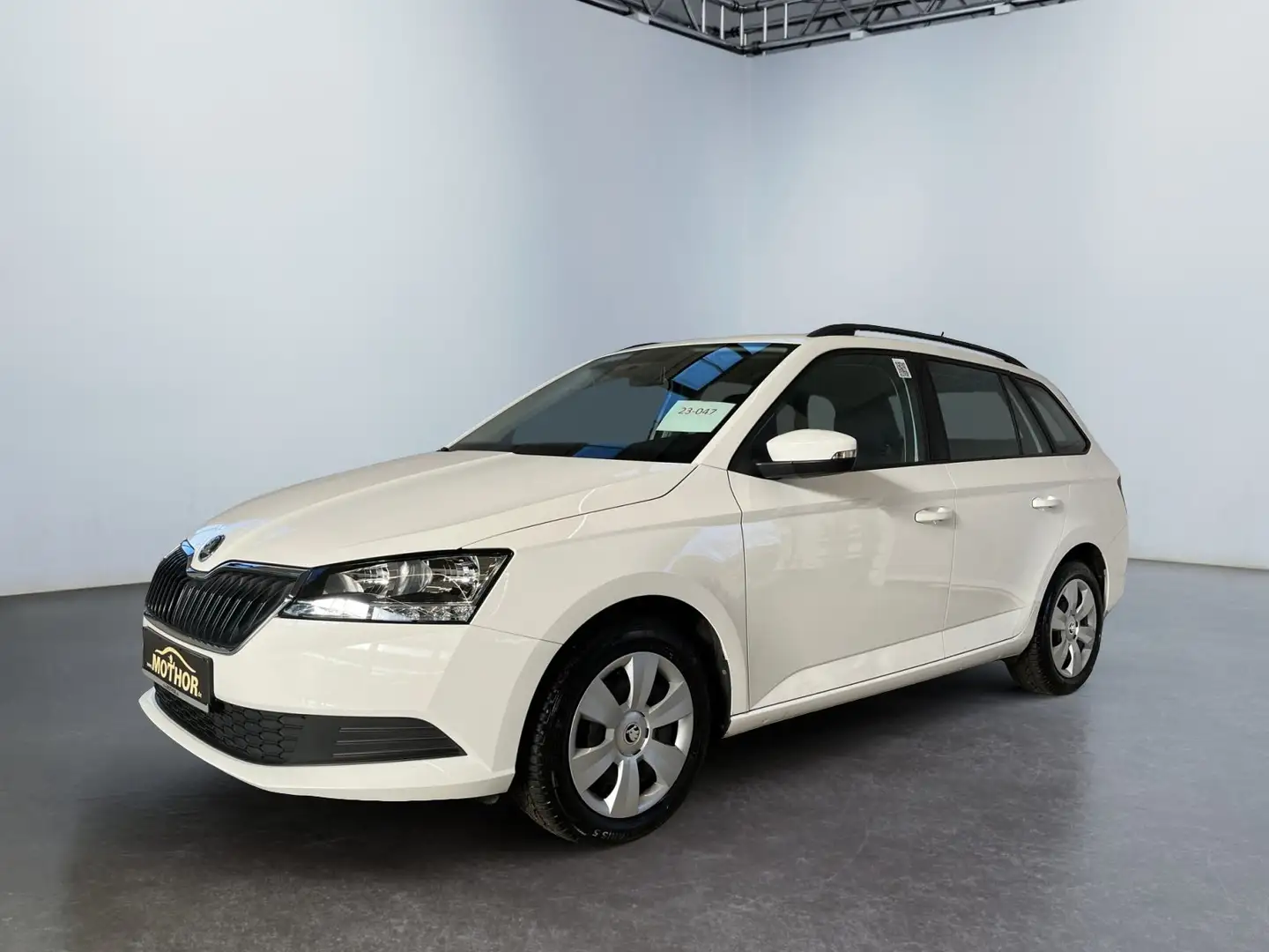 Skoda Fabia Combi Active 1.0 MPI PDC Hinten Klimaanlage Weiß - 2