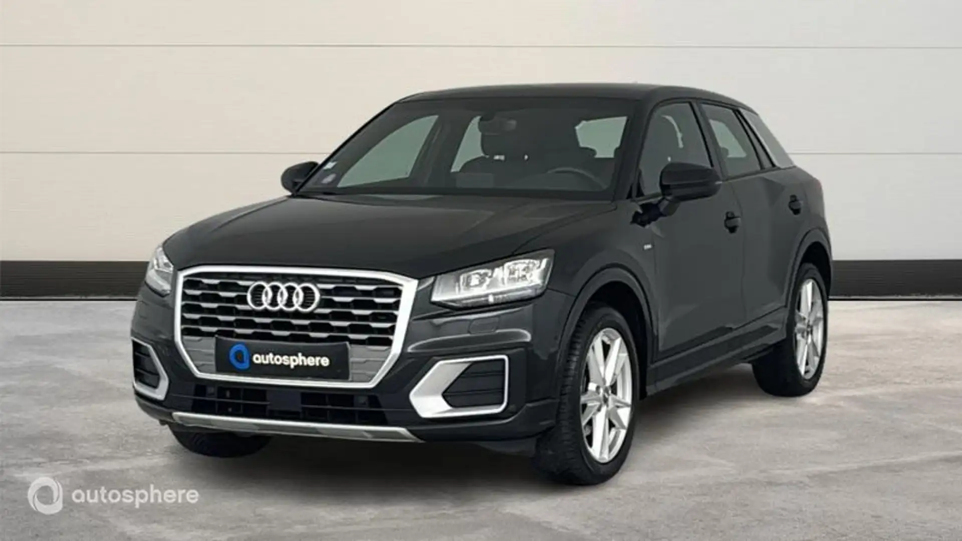 AUDI Q2