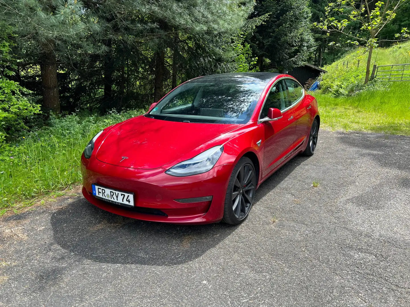 Tesla Model 3 Model 3 Dual Motor Performance Rot - 2