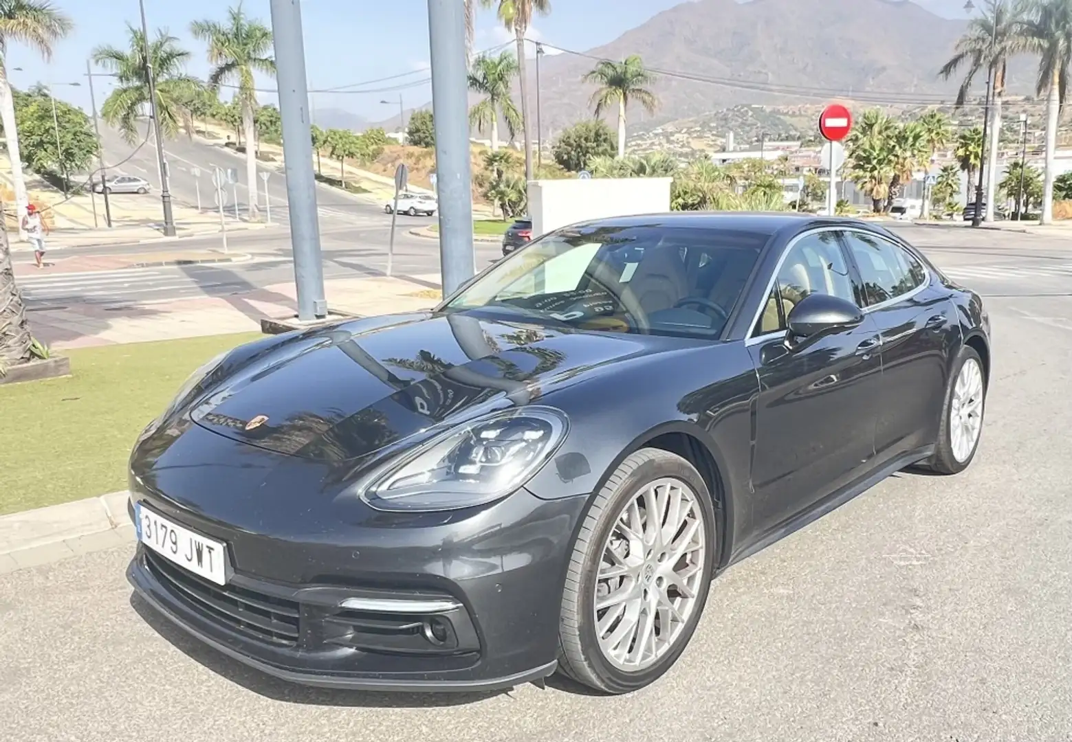 Porsche Panamera 4S Sport Turismo Negro - 2