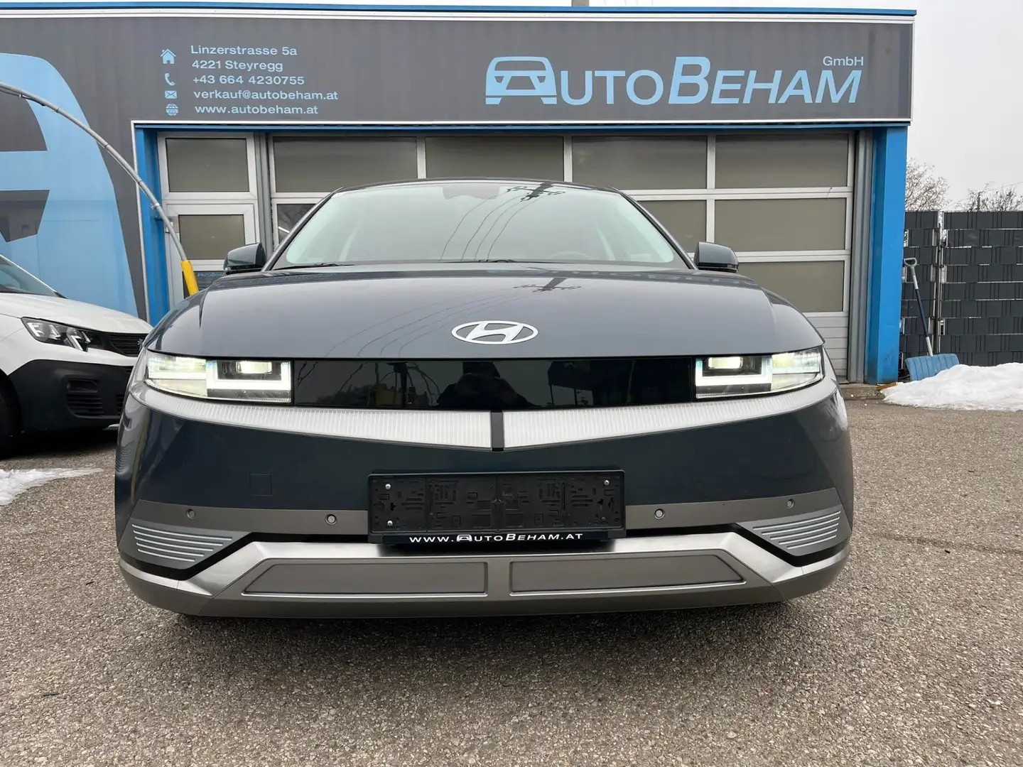 Hyundai IONIQ 5 Elektro 73kWh Plus Line Long Range Aut. AHK Grau - 2
