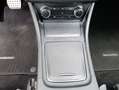 Mercedes-Benz GLA 180 GLA180 Urban Navi LED PDC Teilleder Schwarz - thumbnail 17
