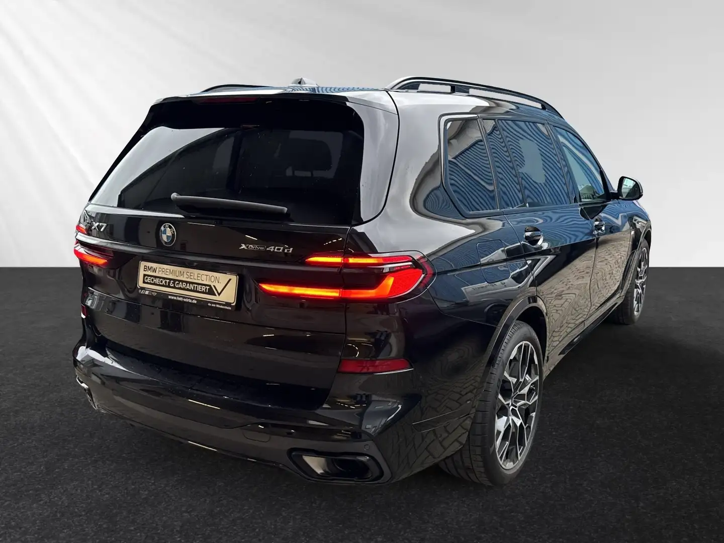 BMW X7 xDrive40d M Sport Pro|AHK|IconicGlow|H/K Noir - 2