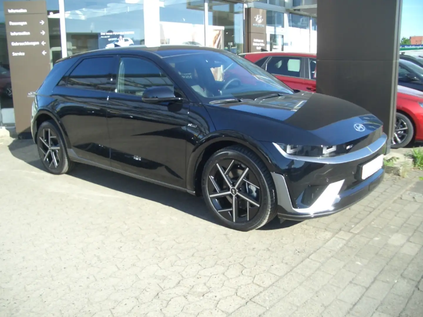 Hyundai IONIQ 5 FL MJ25 84 kWh 4WD N-Line X Sitz-Paket Schwarz - 1