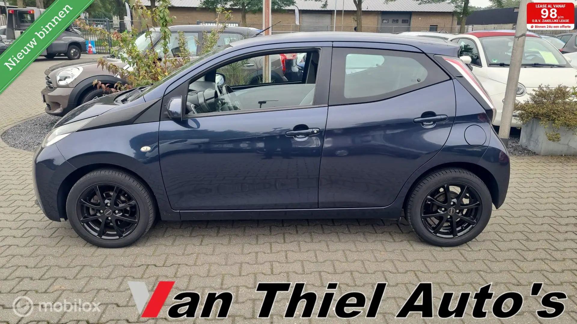 Toyota Aygo 1.0 VVT-i x-clusiv camera Blau - 1