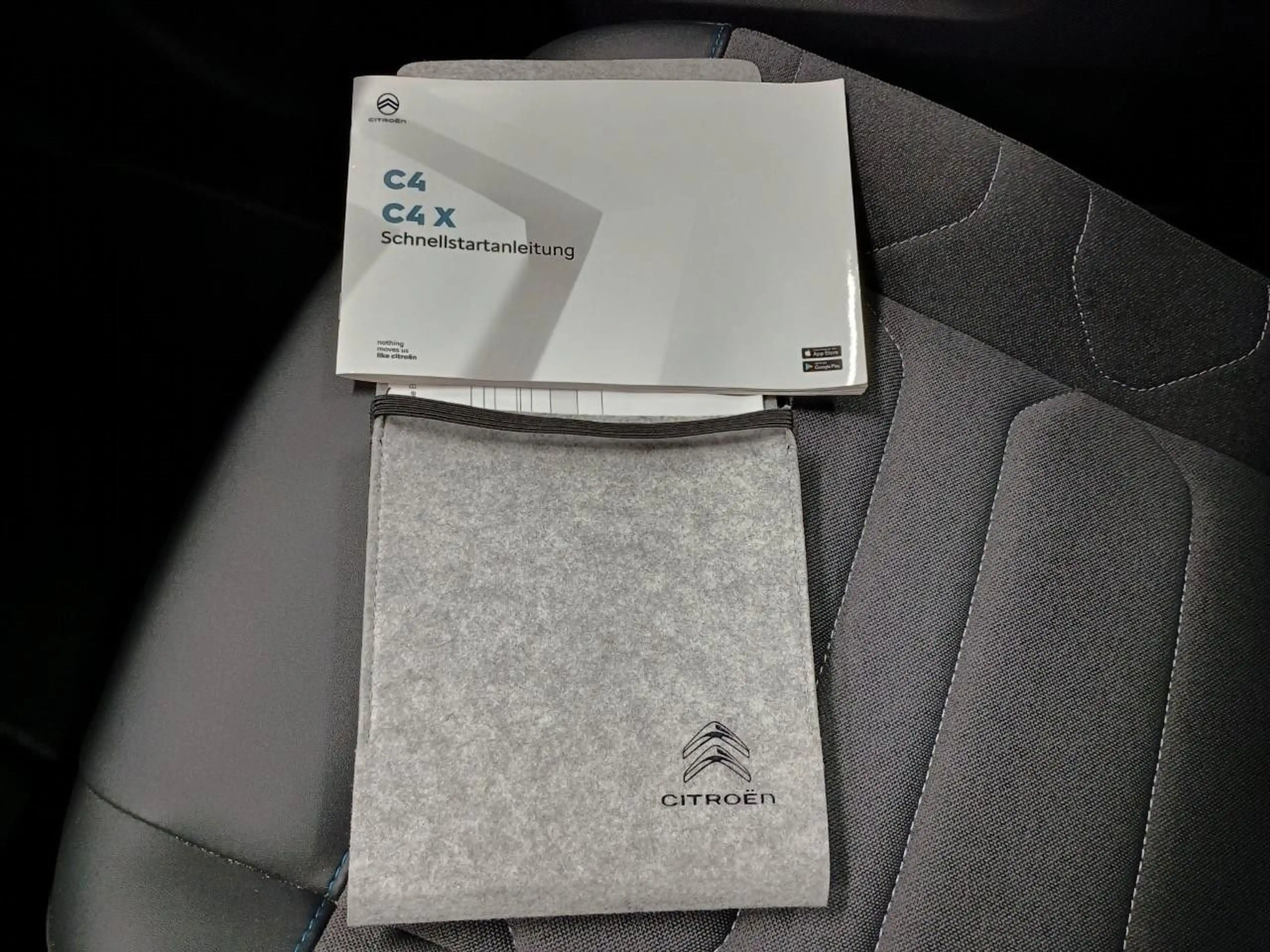 Citroen C4 X Autom. PureTech 130 PLUS — photo 9