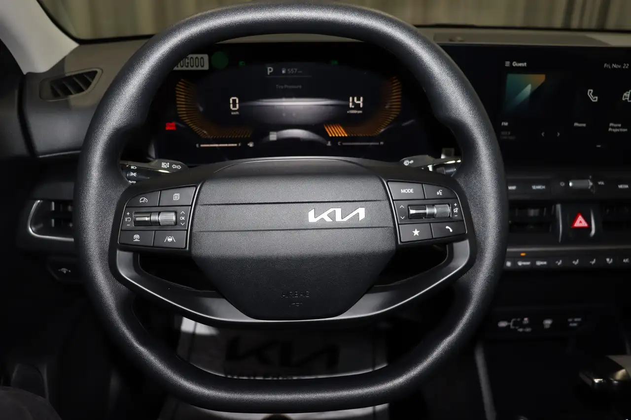 Kia K4 fotografie Kia K4