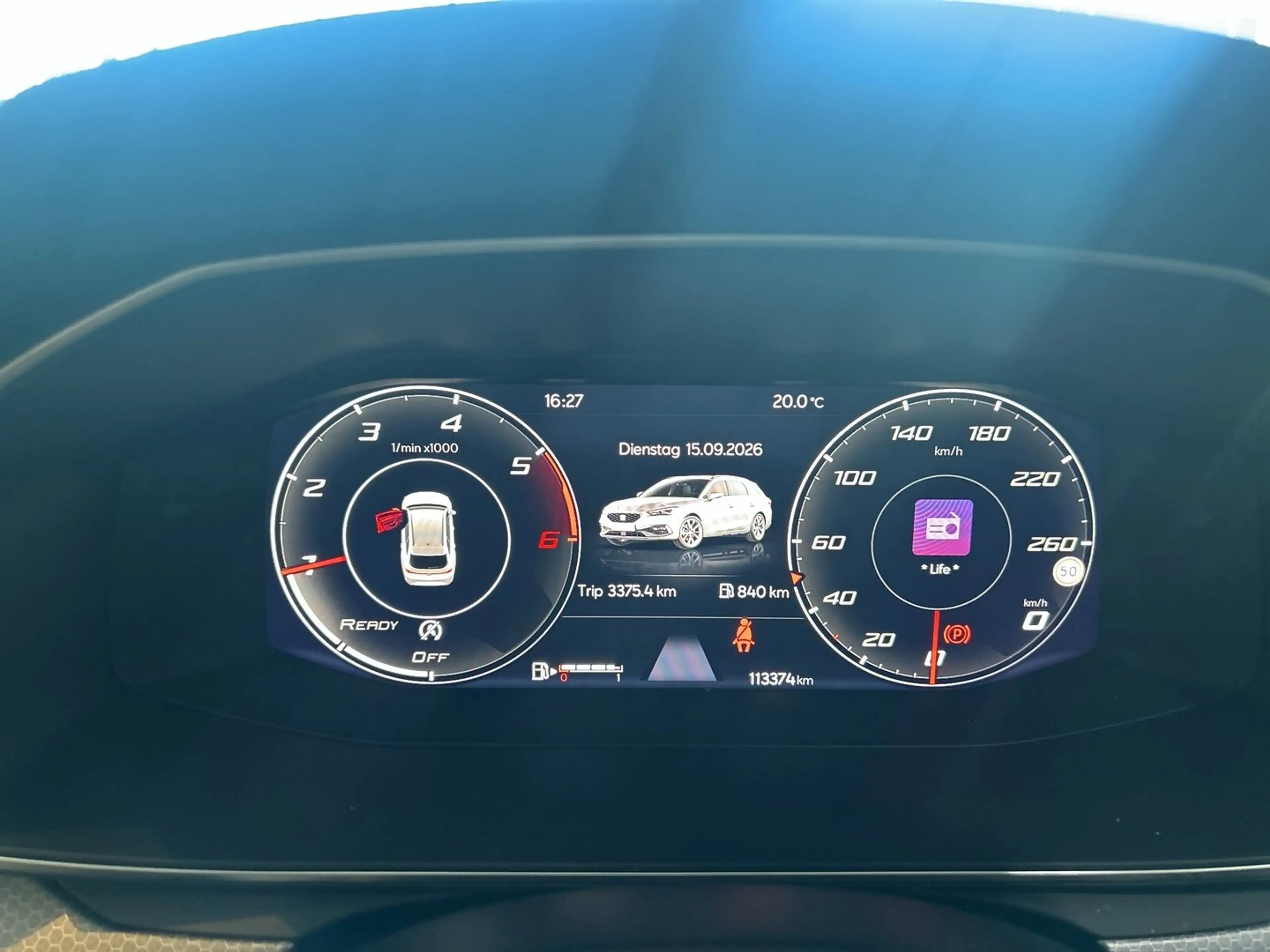 SEAT Leon Style 2.0 TDI 115 PS — photo 10