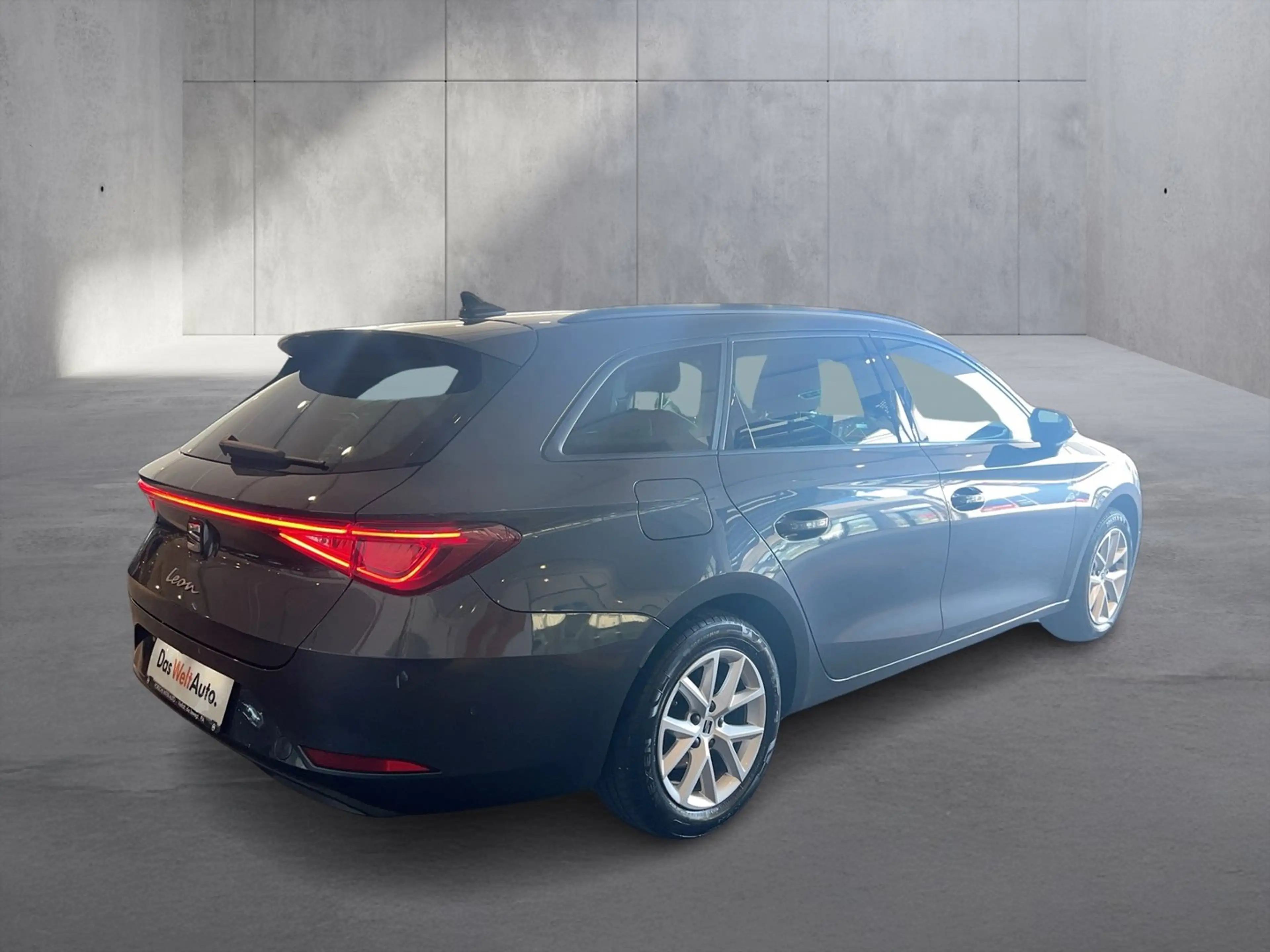 SEAT Leon Style 2.0 TDI 115 PS — photo 5