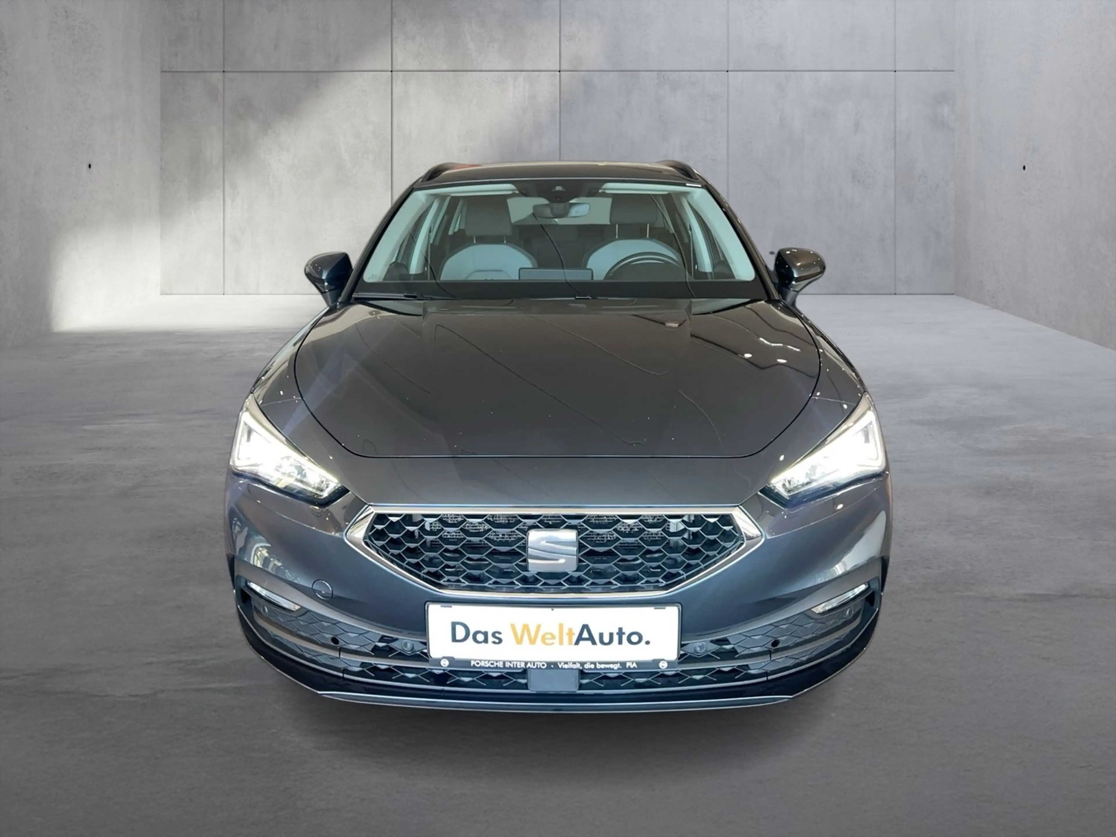 SEAT Leon Style 2.0 TDI 115 PS — photo 8